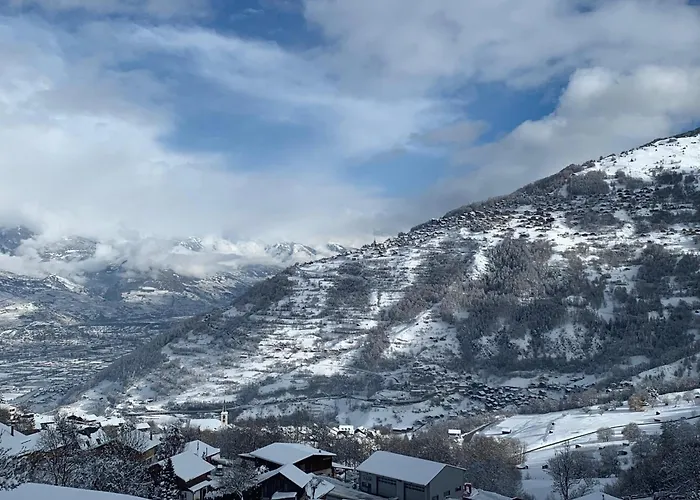 Charming With Hill View Veysonnaz