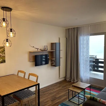 Апартаменты Charming With Hill View