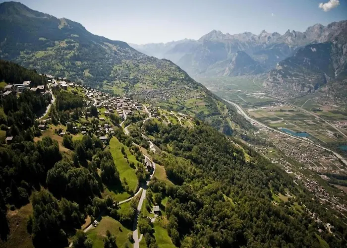 Charming With Hill View * Veysonnaz